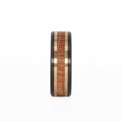 whiskey barrel band with gold inlay and carbon fiber sleeve front view